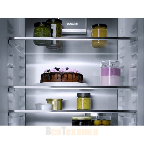 Встраиваемый холодильник Miele K 7797 C R