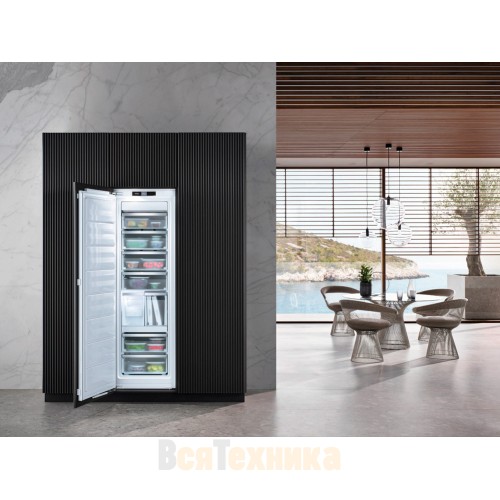 Встраиваемый морозильник Miele FNS 7774 D