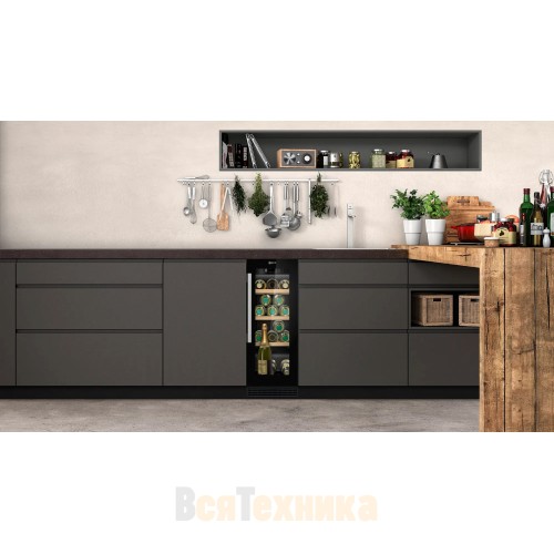 Винный шкаф Neff KU9202HF0