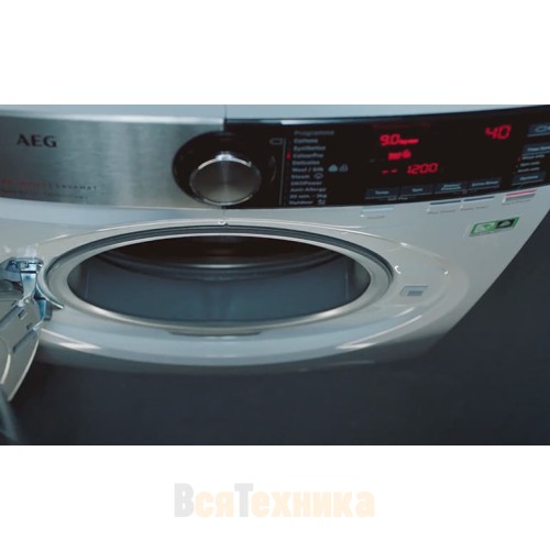 Стиральная машина AEG LFR83866OE