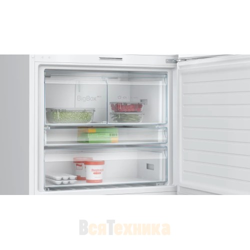Двухкамерный холодильник Bosch KGP86FWC0N
