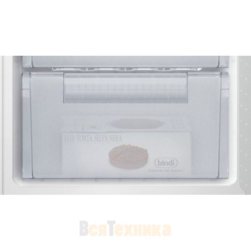 Холодильник Siemens KI38VX22GB