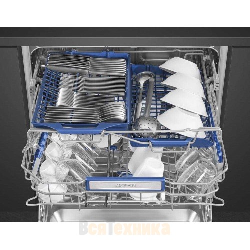 Посудомоечная машина Smeg STL323BQLH