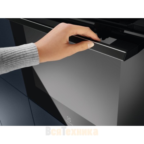 Духовой шкаф Electrolux OEF5E50Z