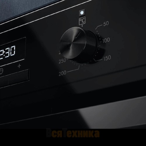 Духовой шкаф Electrolux OEM3H50