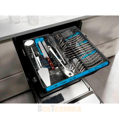 Встраиваемая посудомоечная машина Electrolux EES848200L