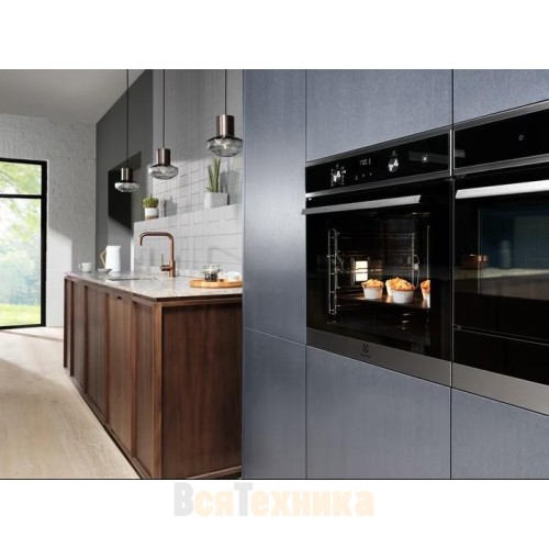 Духовой шкаф Electrolux EOD5C70BX