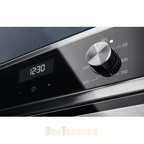 Духовой шкаф Electrolux EOD5C70BX