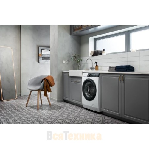 Стирально-сушильная машина Electrolux EW7WR447W