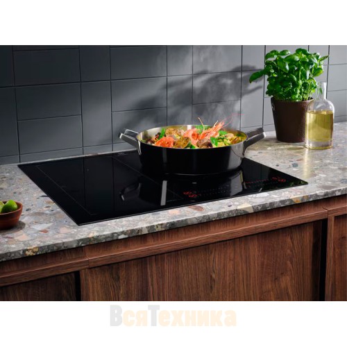 Варочная панель Electrolux EIS62453