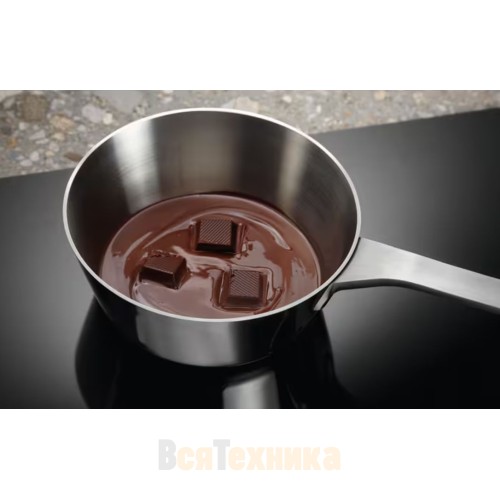 Варочная панель Electrolux EIS77453