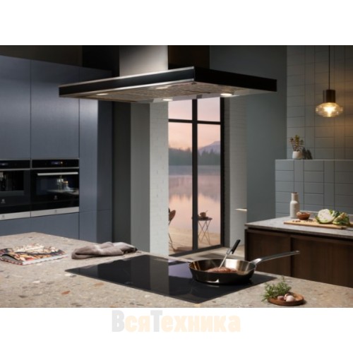 Варочная панель Electrolux EIS8648