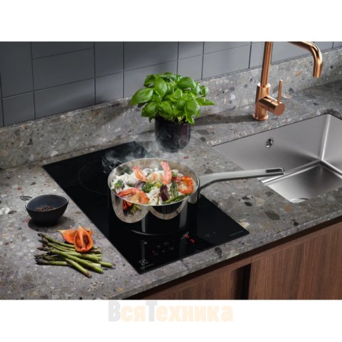 Варочная панель Electrolux LIT 30230 C