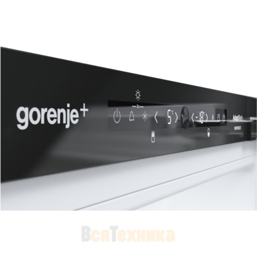 Встраиваемый двухкамерный холодильник Gorenje GDNRK5182A2