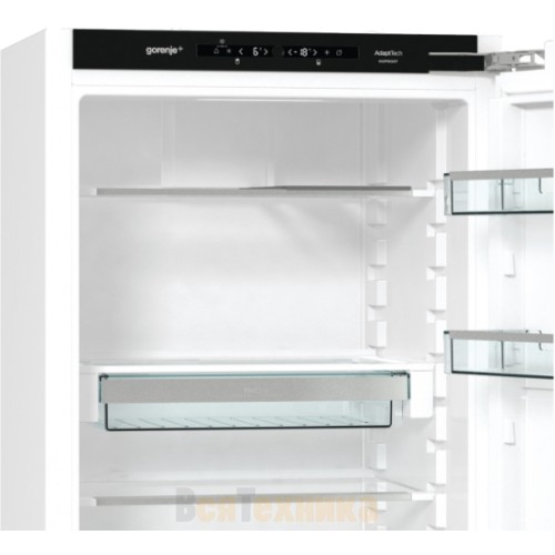 Встраиваемый двухкамерный холодильник Gorenje GDNRK5182A2