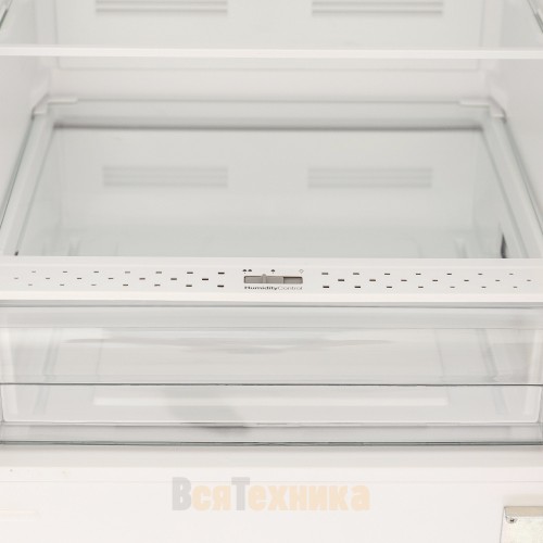 Встраиваемый холодильник Scandilux RFBI126