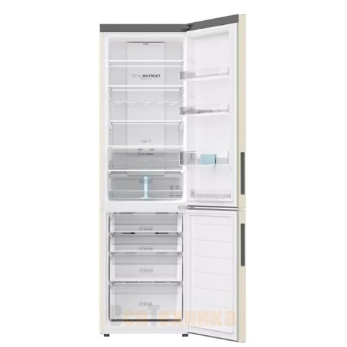 Холодильник Haier C2F637CCGU1