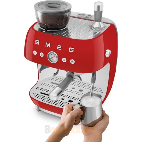 Кофемашина-эспрессо Smeg EGF03RDEU