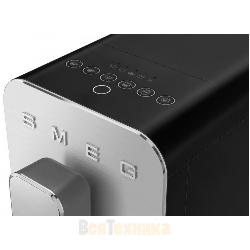 Автоматическая кофемашина Smeg BCC13BLMEU