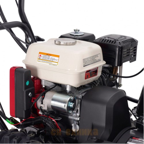 Снегоуборщик бензиновый Evoline SBG 610 HE