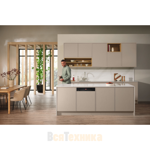 Посудомоечная машина Miele G7930 SCi чёрный